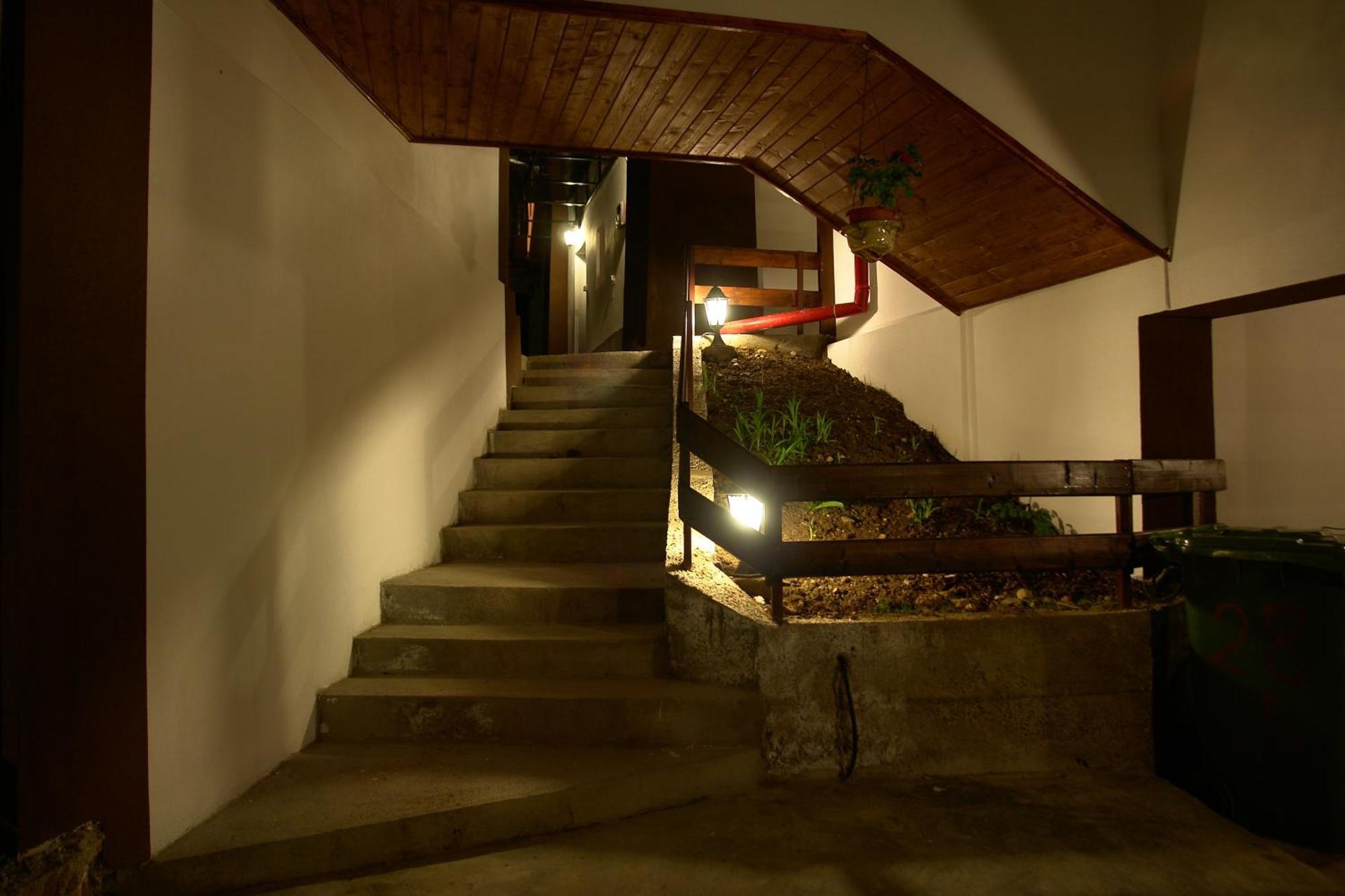 Hotel New Aosta Garden Sinaia Exterior foto
